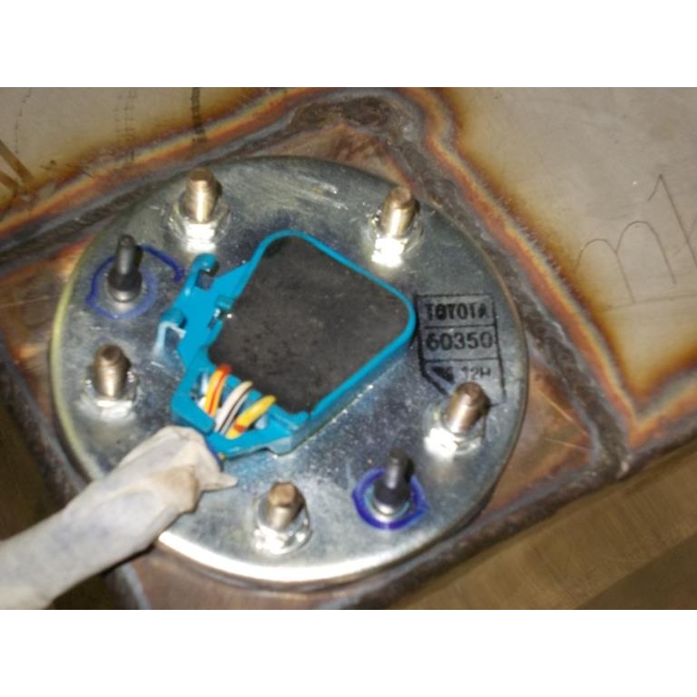 Доп бак 170л в задний свес вместо зап колеса. Лифт подвески 2" (Экстрим)