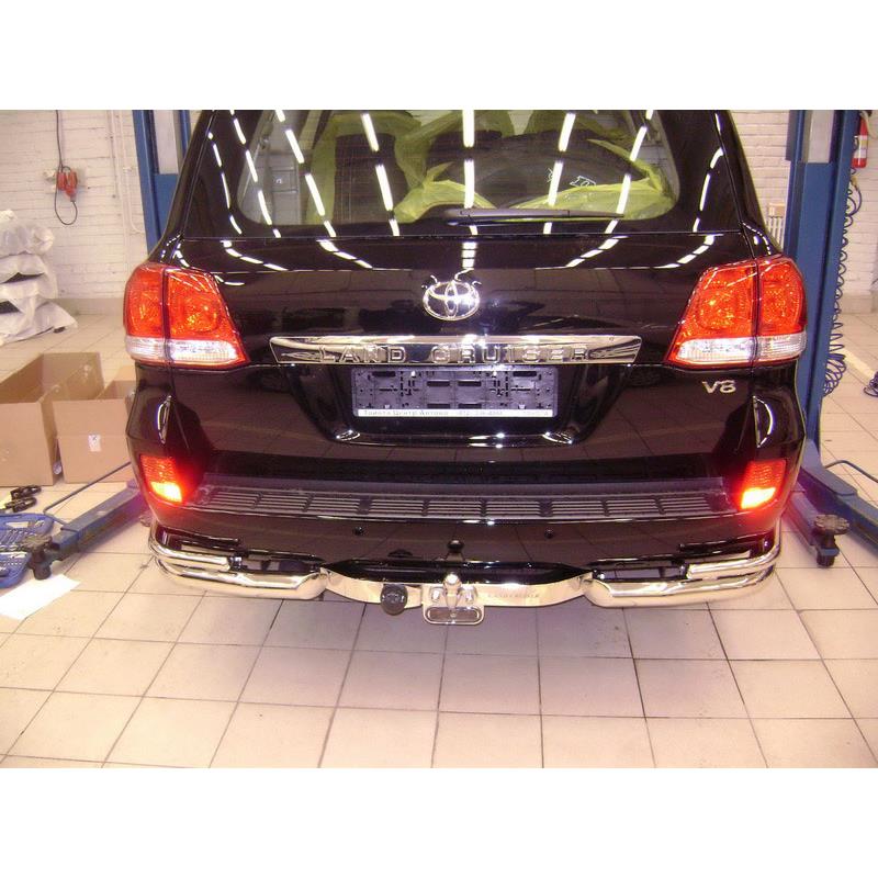 Фаркоп с фонарем заднего хода Toyota Land Cruizer 120 Prado 2003-2009