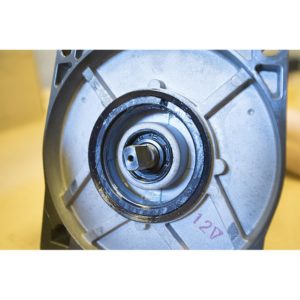 Лебёдка электрическая 12V CM Winch 12000